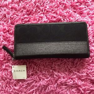 COACH BRAND NEW WITH TAGS WALLET